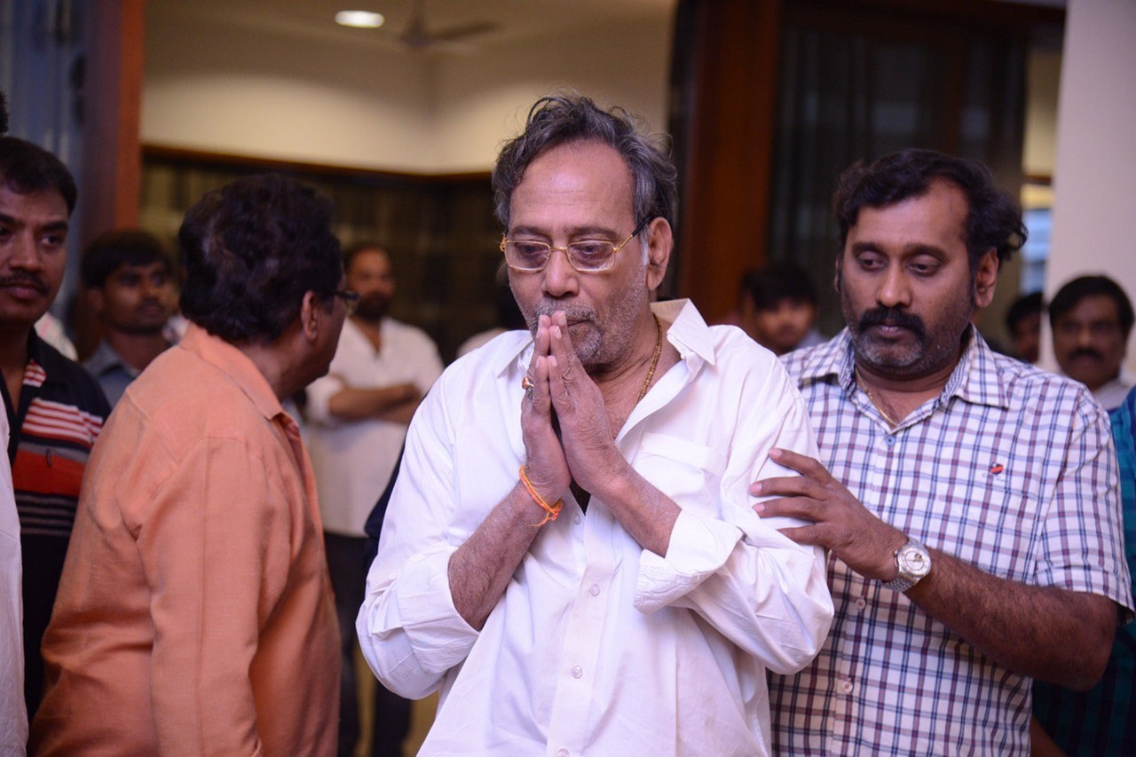 D Ramanaidu Condolences Photos 05 - 1 / 164 photos