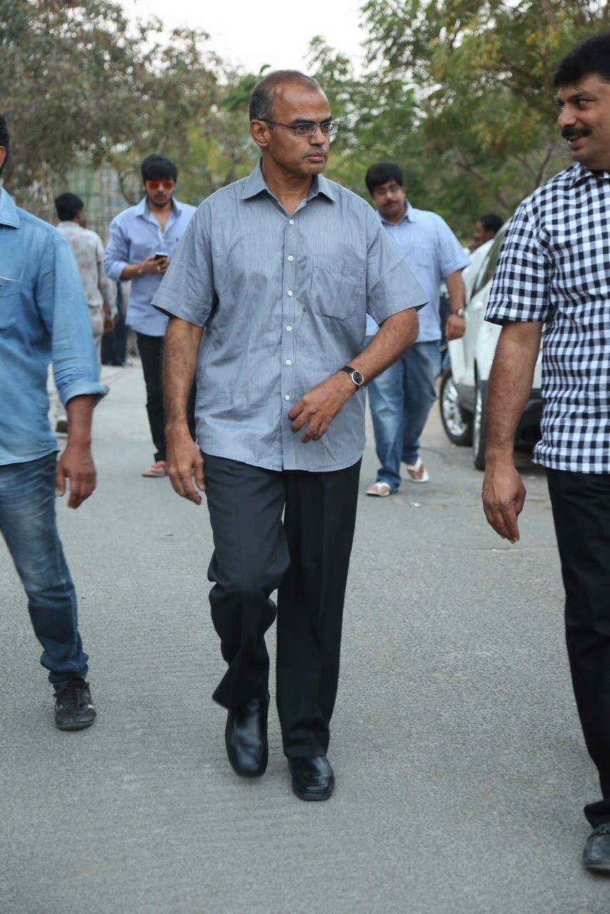 D Ramanaidu Condolences Photos 05 - 131 / 164 photos