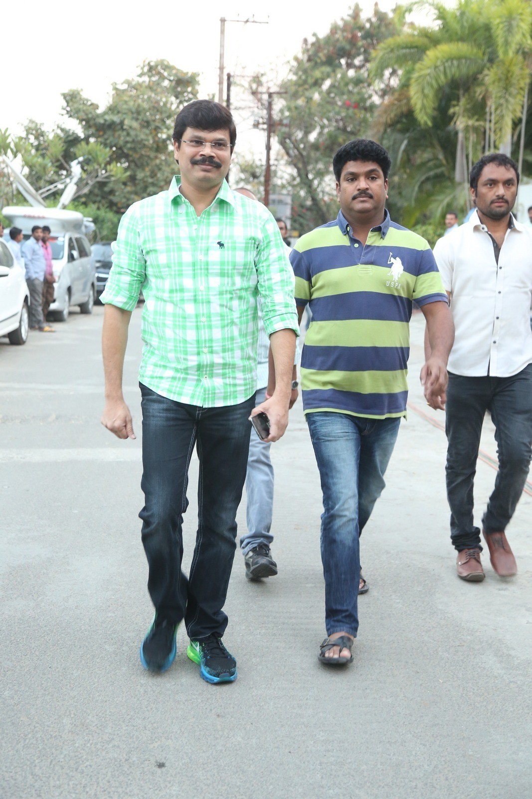 D Ramanaidu Condolences Photos 06 - 37 / 99 photos