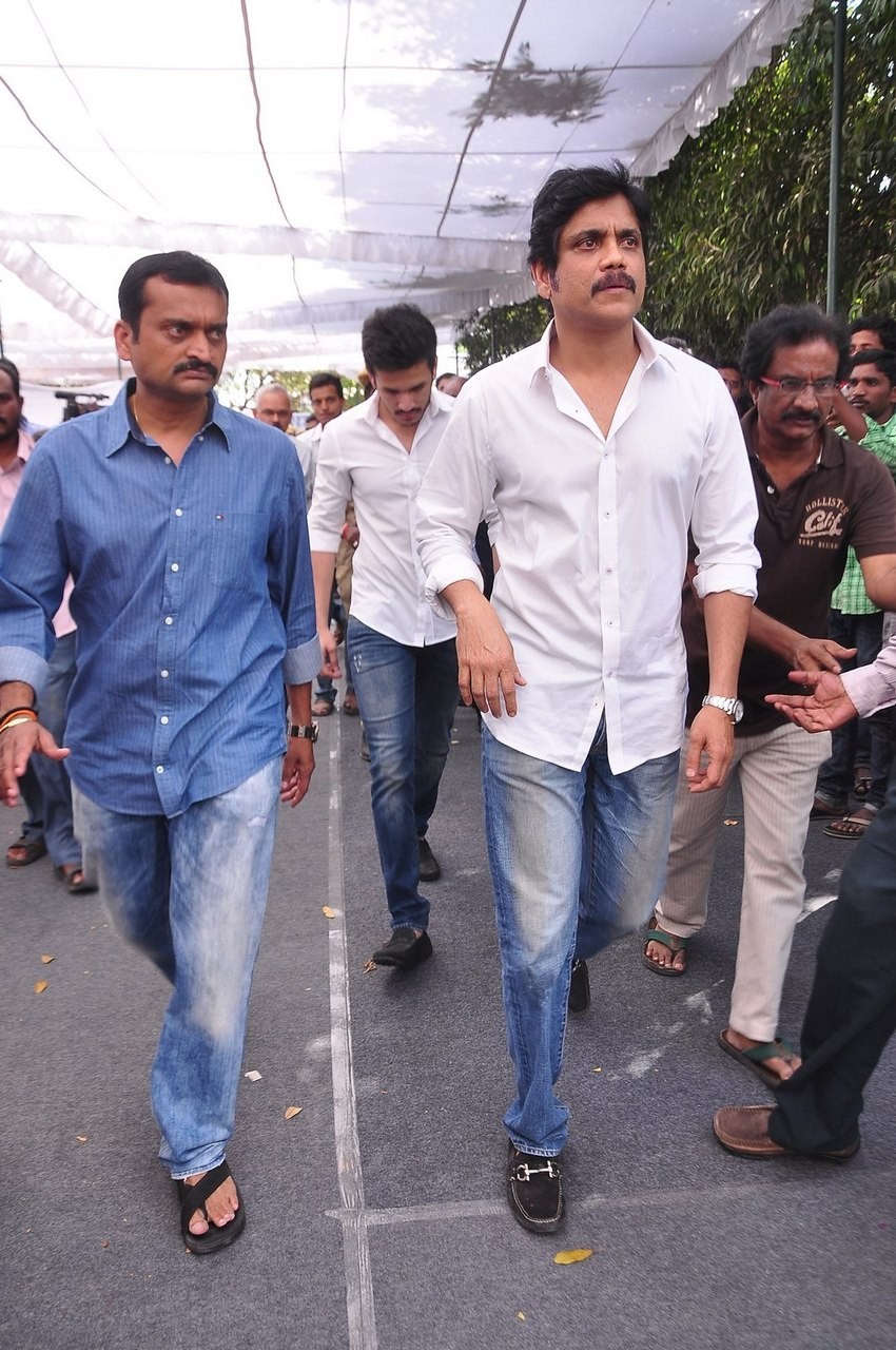 D Ramanaidu Funeral Ceremony - 22 / 326 photos