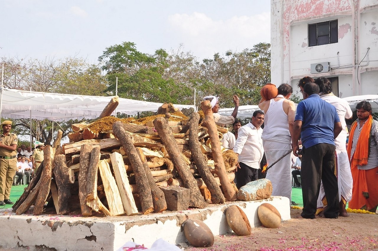 D Ramanaidu Funeral Ceremony - 79 / 326 photos