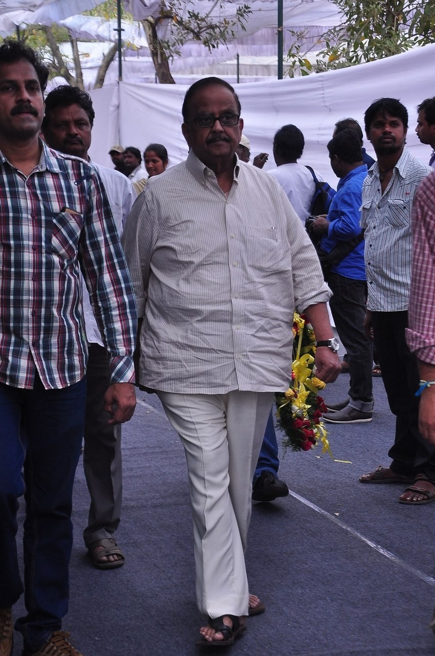 D Ramanaidu Funeral Ceremony - 83 / 326 photos