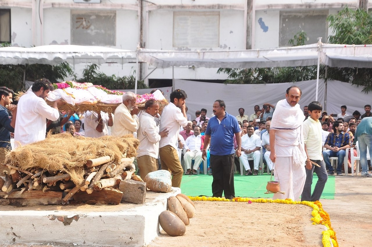 D Ramanaidu Funeral Ceremony - 90 / 326 photos