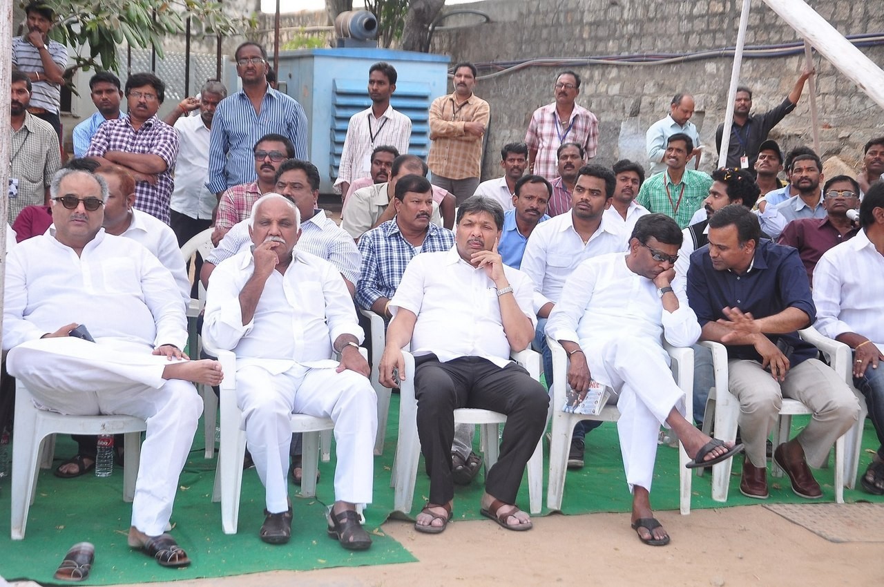 D Ramanaidu Funeral Ceremony - 91 / 326 photos