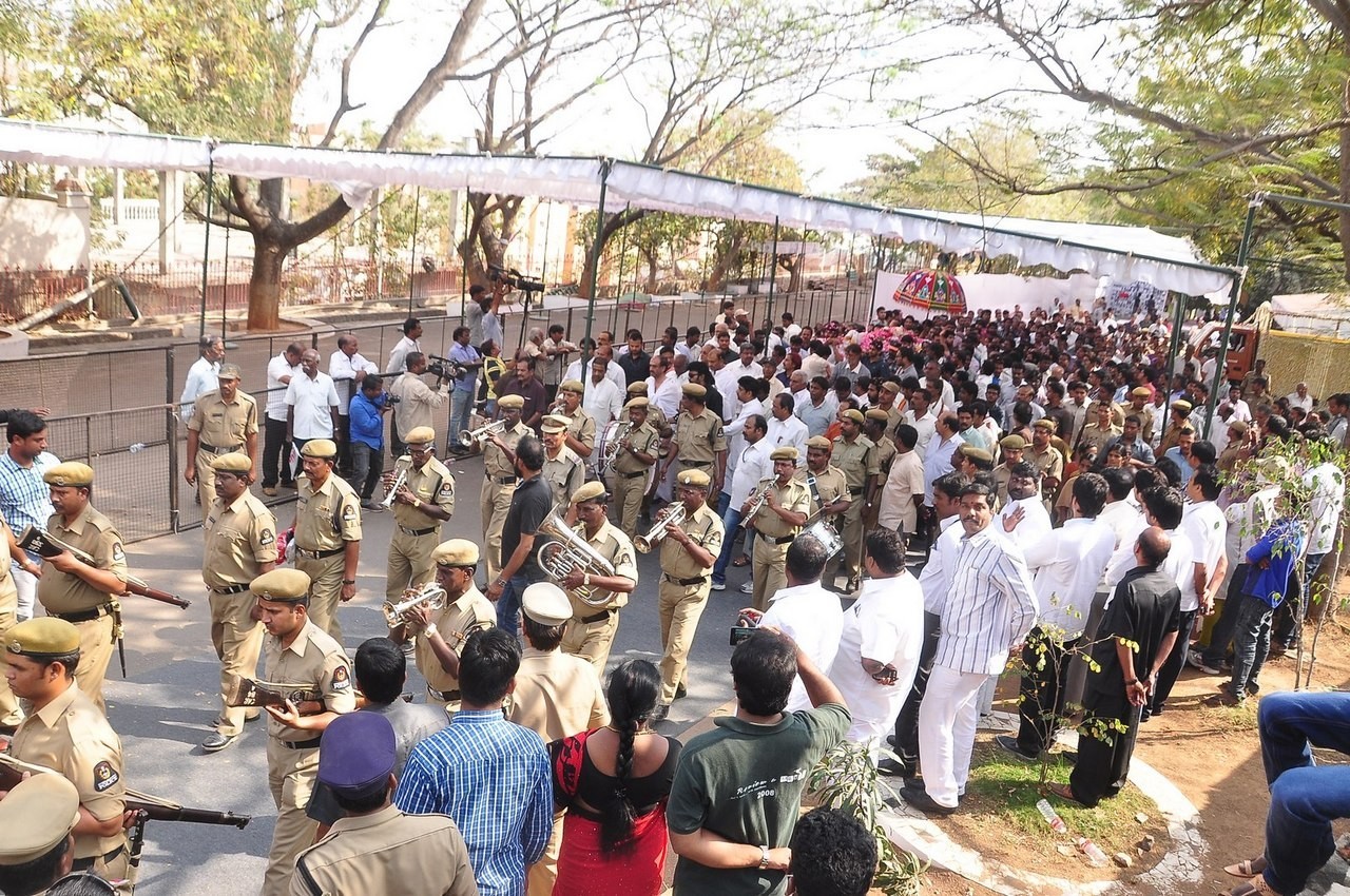 D Ramanaidu Funeral Ceremony - 105 / 326 photos