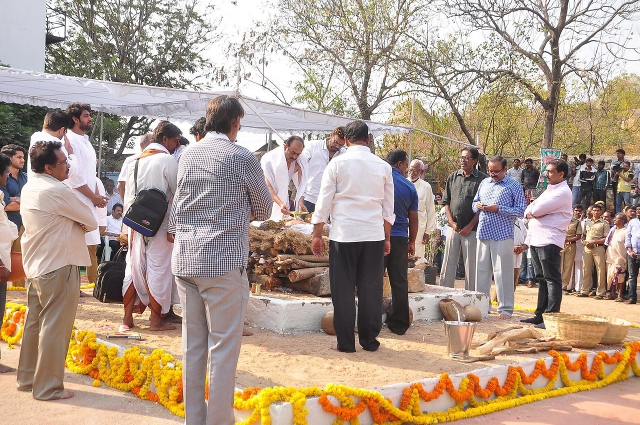D Ramanaidu Funeral Ceremony - 133 / 326 photos