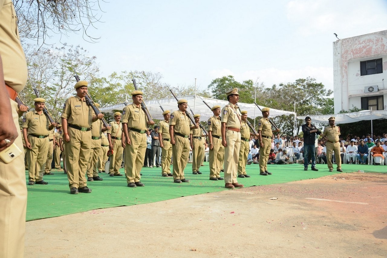 D Ramanaidu Funeral Ceremony - 135 / 326 photos