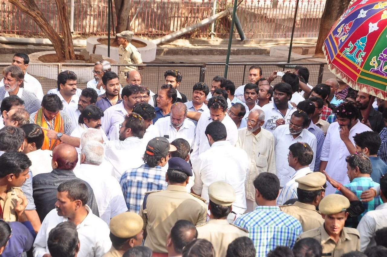 D Ramanaidu Funeral Ceremony - 144 / 326 photos