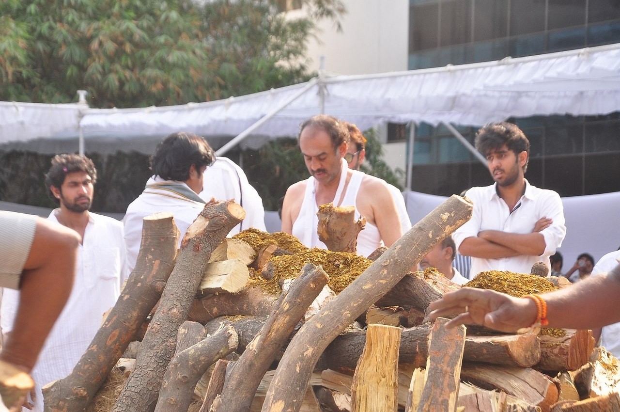 D Ramanaidu Funeral Ceremony - 155 / 326 photos