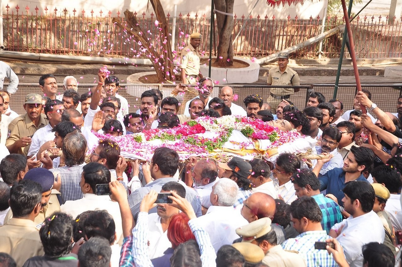 D Ramanaidu Funeral Ceremony - 182 / 326 photos