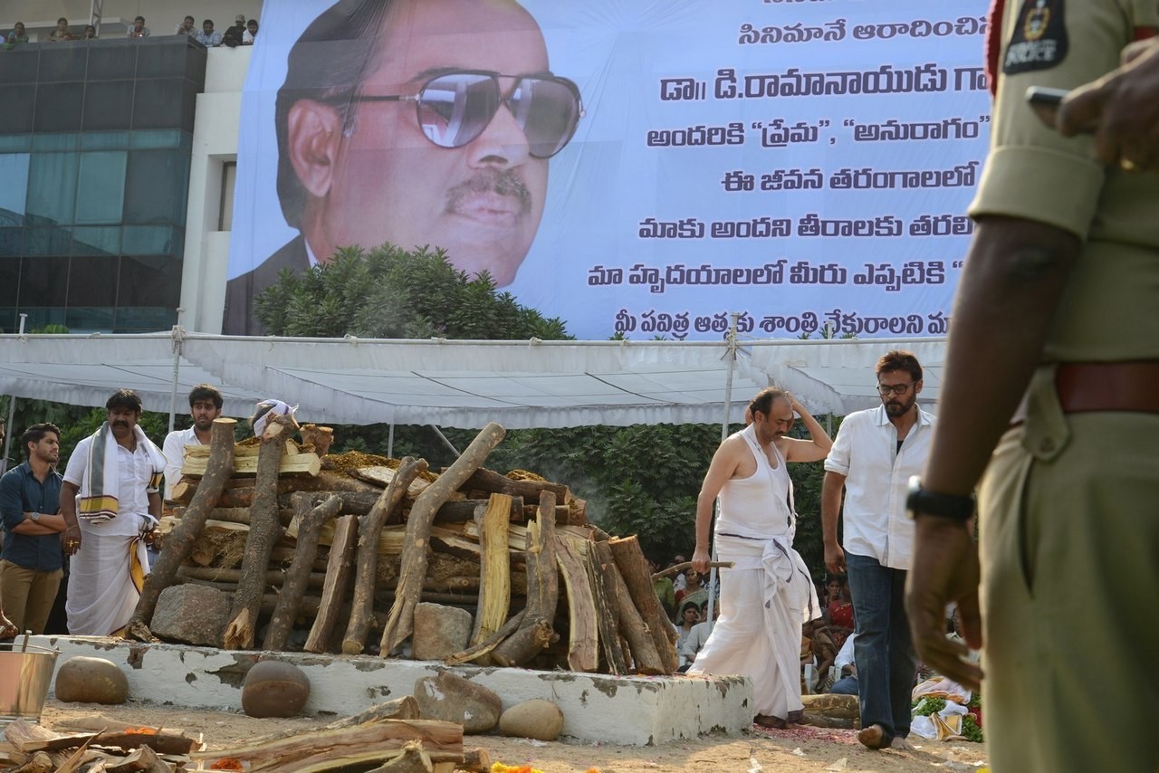 D Ramanaidu Funeral Ceremony - 226 / 326 photos