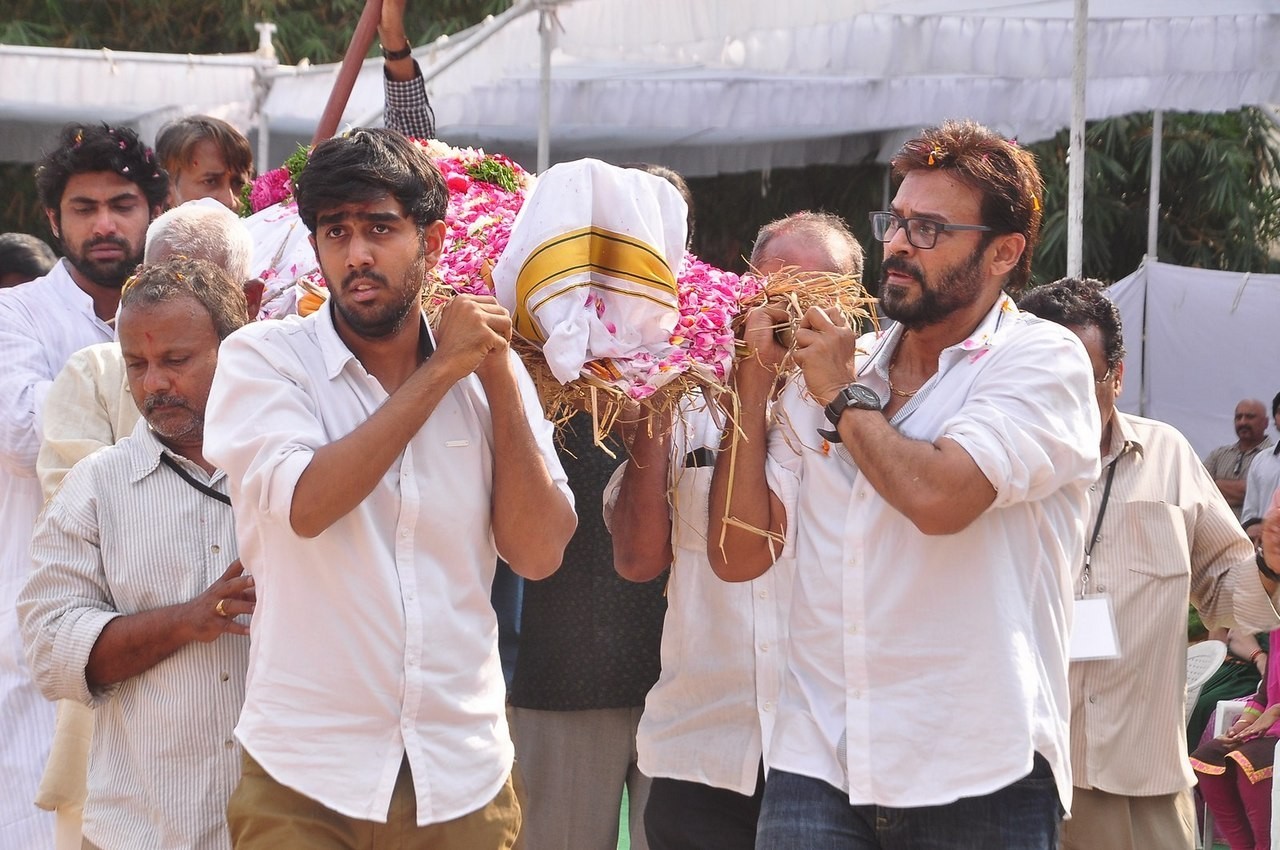 D Ramanaidu Funeral Ceremony - 248 / 326 photos