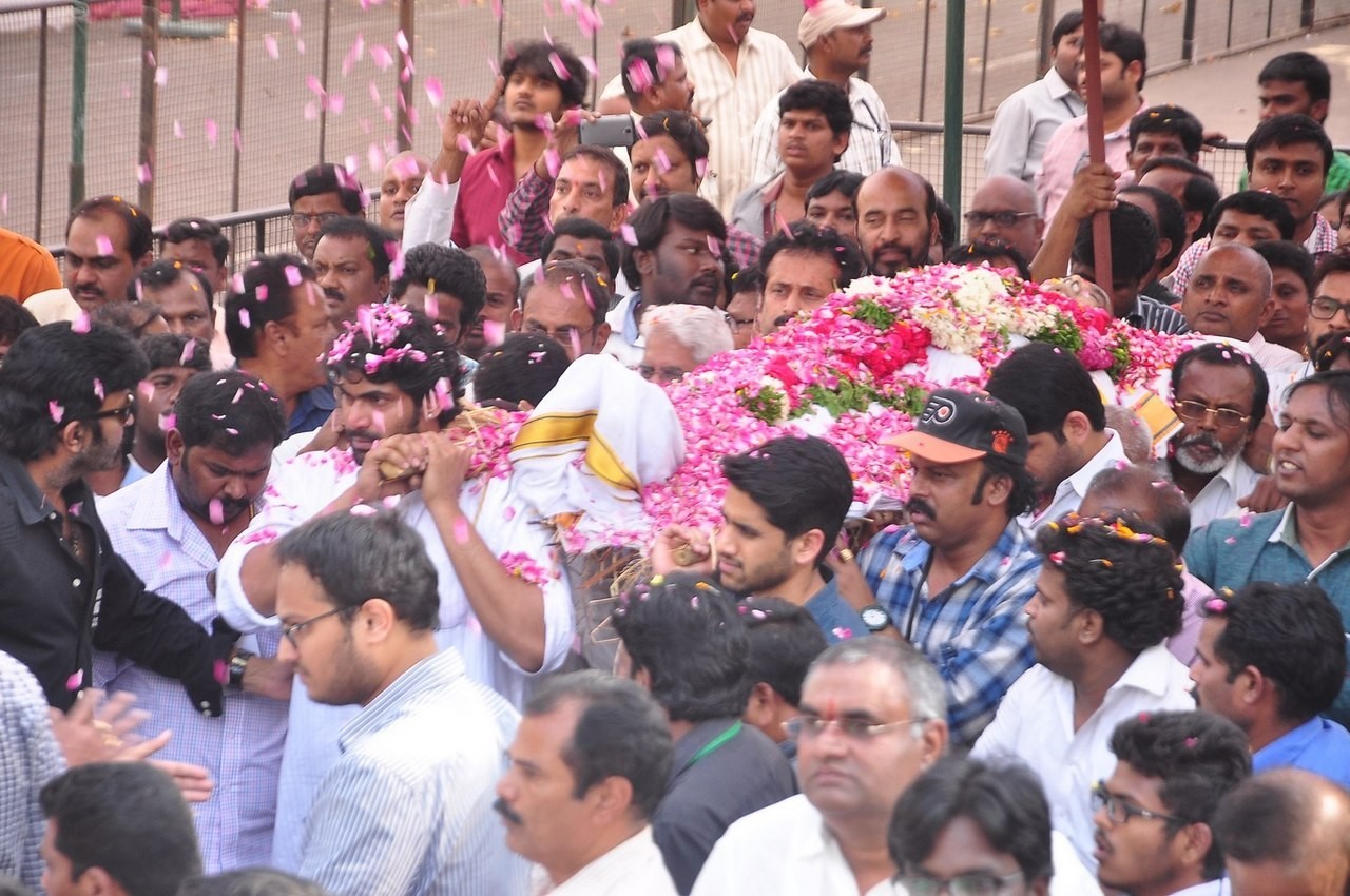 D Ramanaidu Funeral Ceremony - 317 / 326 photos
