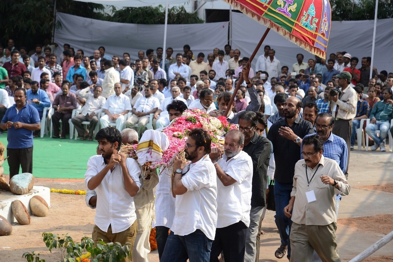 D Ramanaidu Funeral Ceremony - 326 / 326 photos