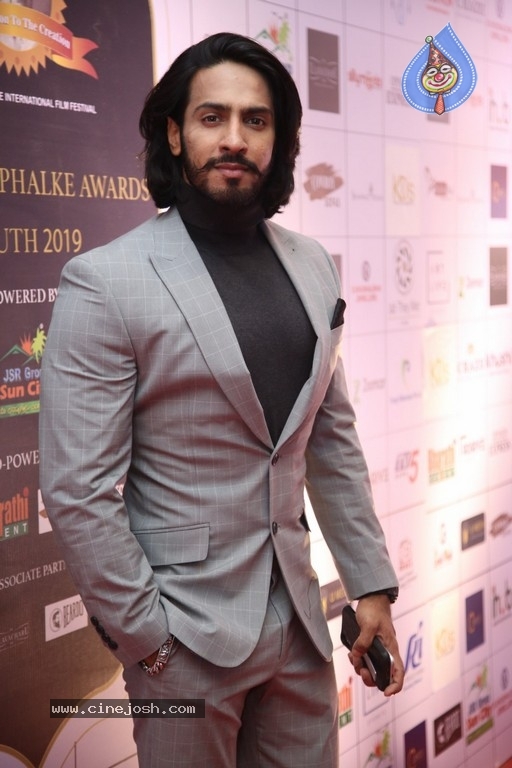 Dadasaheb Phalke Awards 2019 Photos - 1 / 69 photos