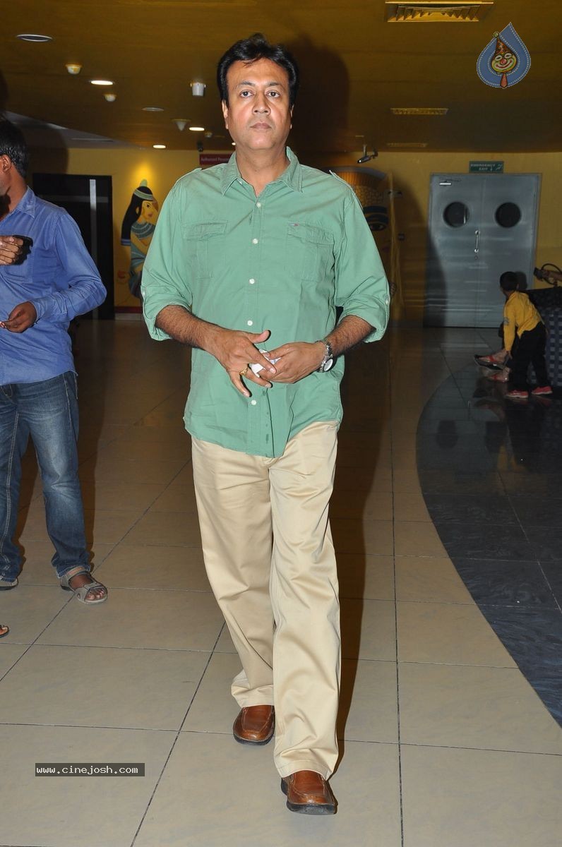 Dagudumootha Dandakor Premiere Show - 31 / 92 photos
