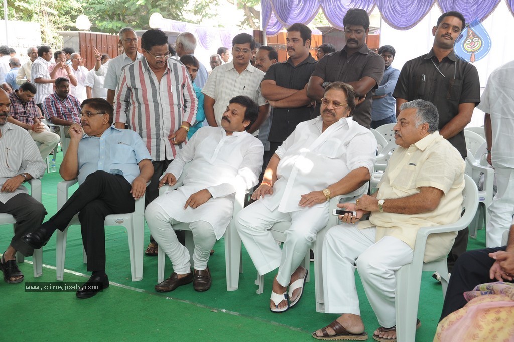 Dasari n Chiru at Vadde Ramesh 1st Year Ceremony - 1 / 38 photos