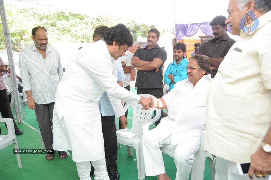 Dasari n Chiru at Vadde Ramesh 1st Year Ceremony - 12 / 38 photos