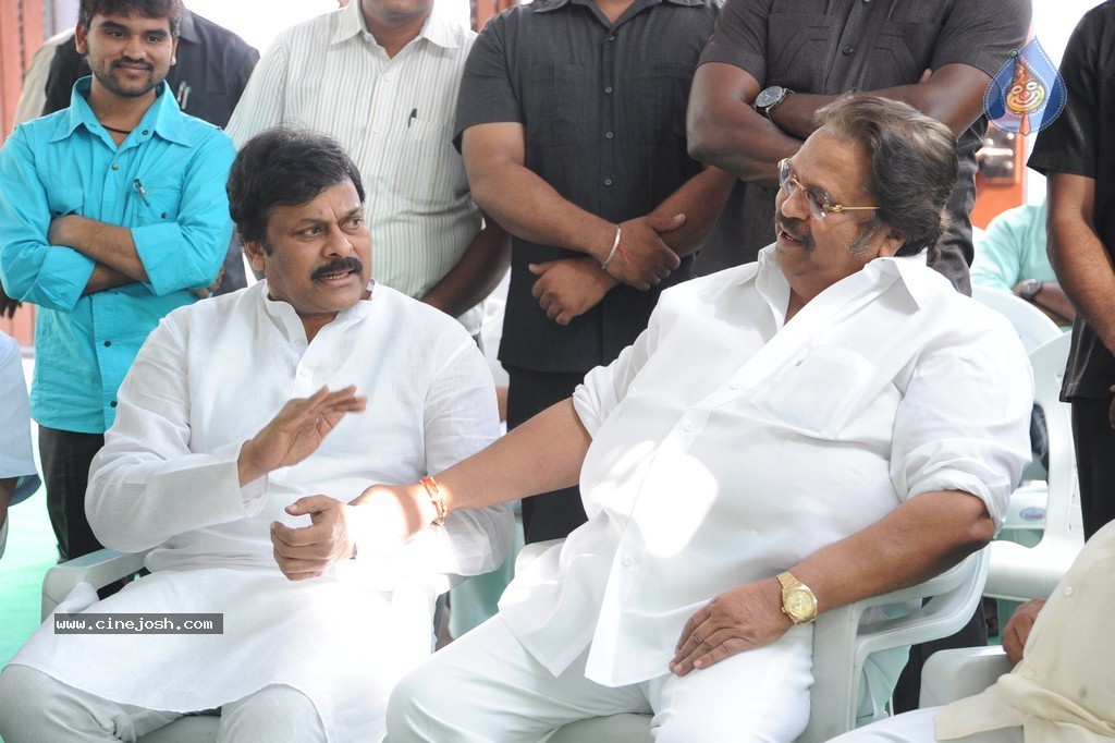 Dasari n Chiru at Vadde Ramesh 1st Year Ceremony - 15 / 38 photos