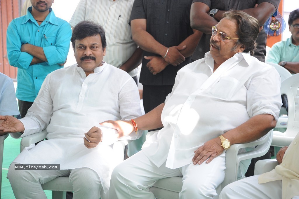 Dasari n Chiru at Vadde Ramesh 1st Year Ceremony - 23 / 38 photos