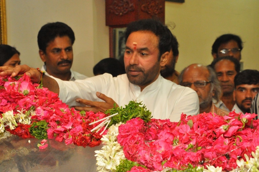 Dasari Narayana rao Condolences Photos 2 - 92 / 152 photos
