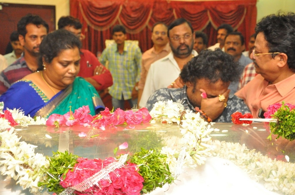 Dasari Narayana rao Condolences Photos 2 - 101 / 152 photos