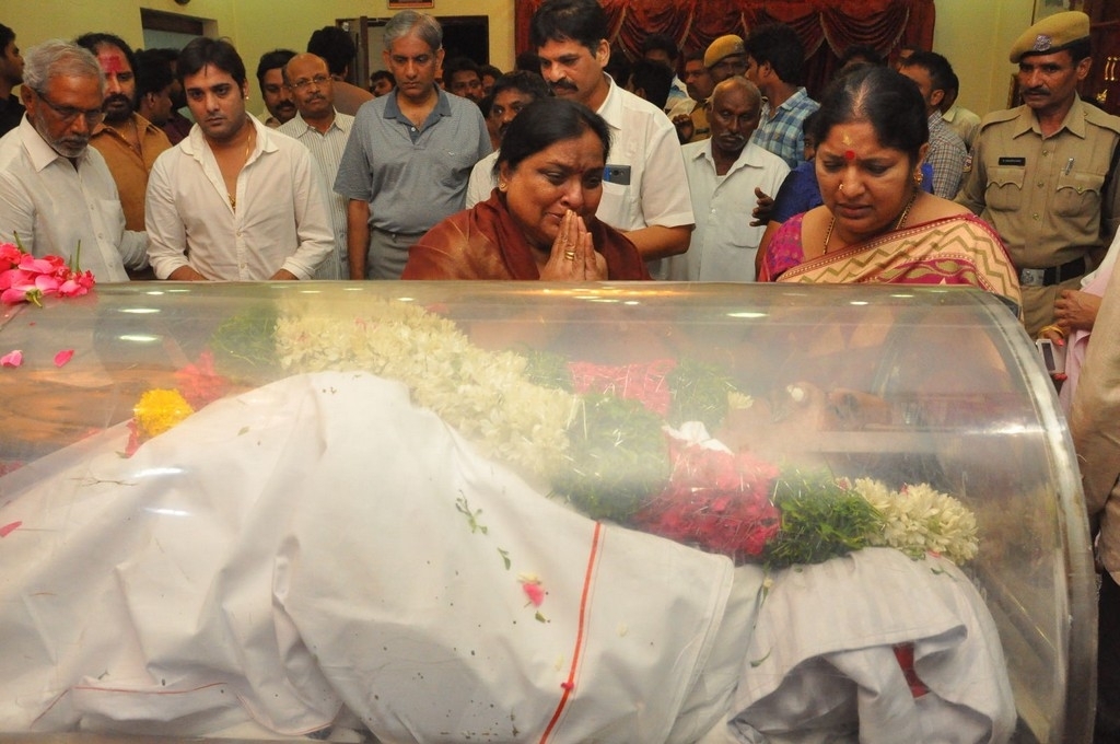 Dasari Narayana rao Condolences Photos 3 - 26 / 63 photos