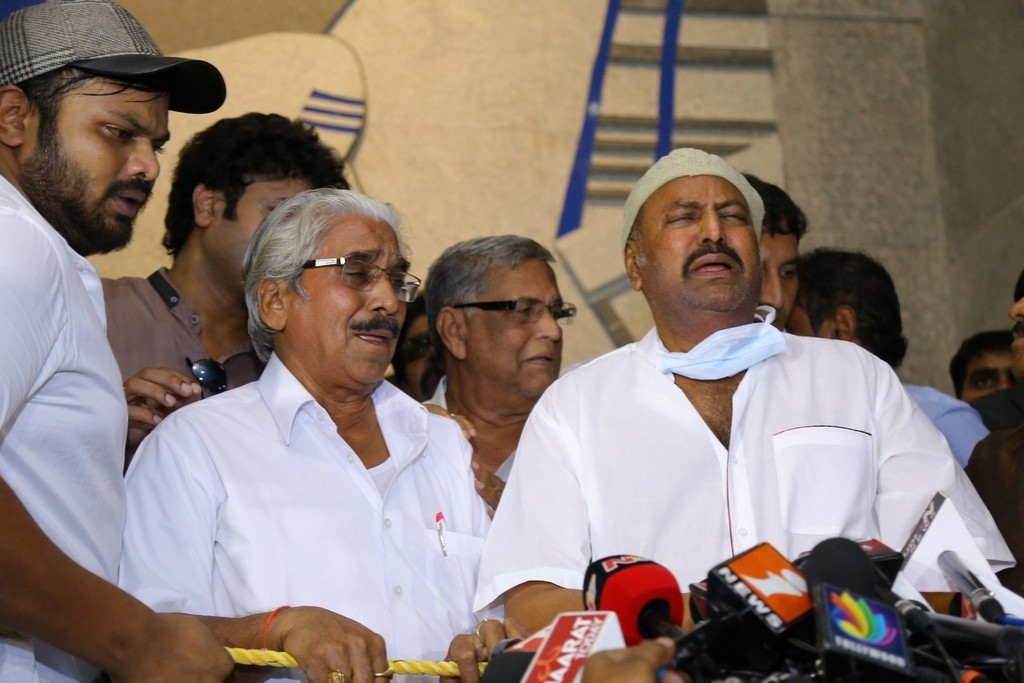 Dasari Narayana rao Condolences Photos - 29 / 62 photos