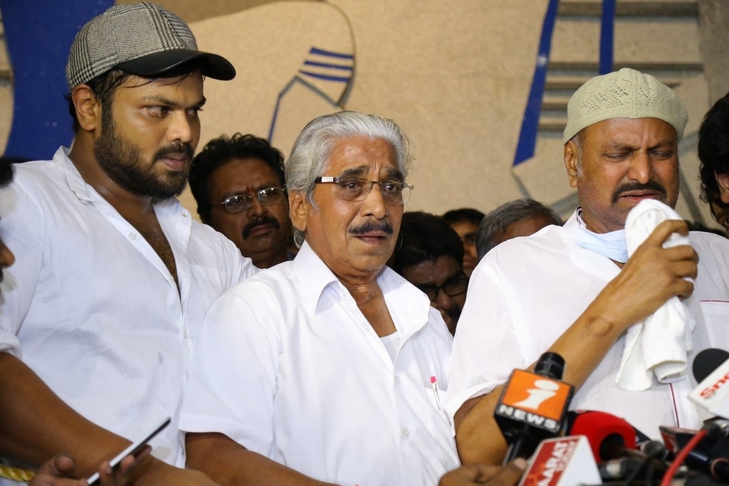 Dasari Narayana rao Condolences Photos - 32 / 62 photos