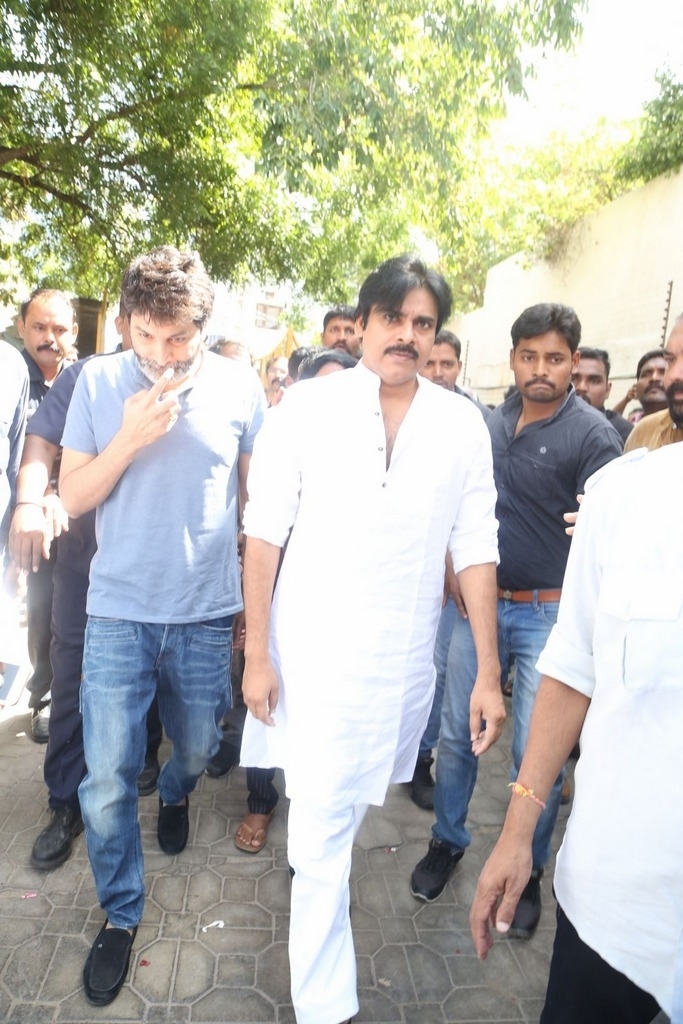 Dasari Narayana Rao Condolences Photos 5 - 8 / 127 photos