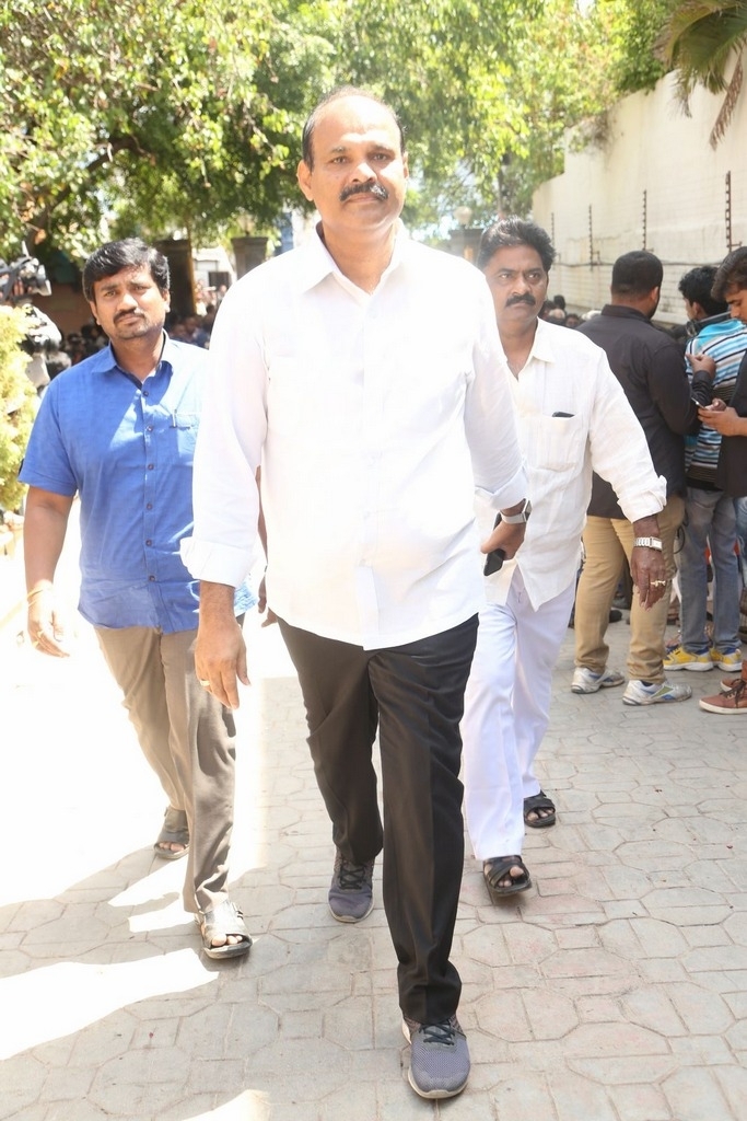 Dasari Narayana Rao Condolences Photos 5 - 34 / 127 photos
