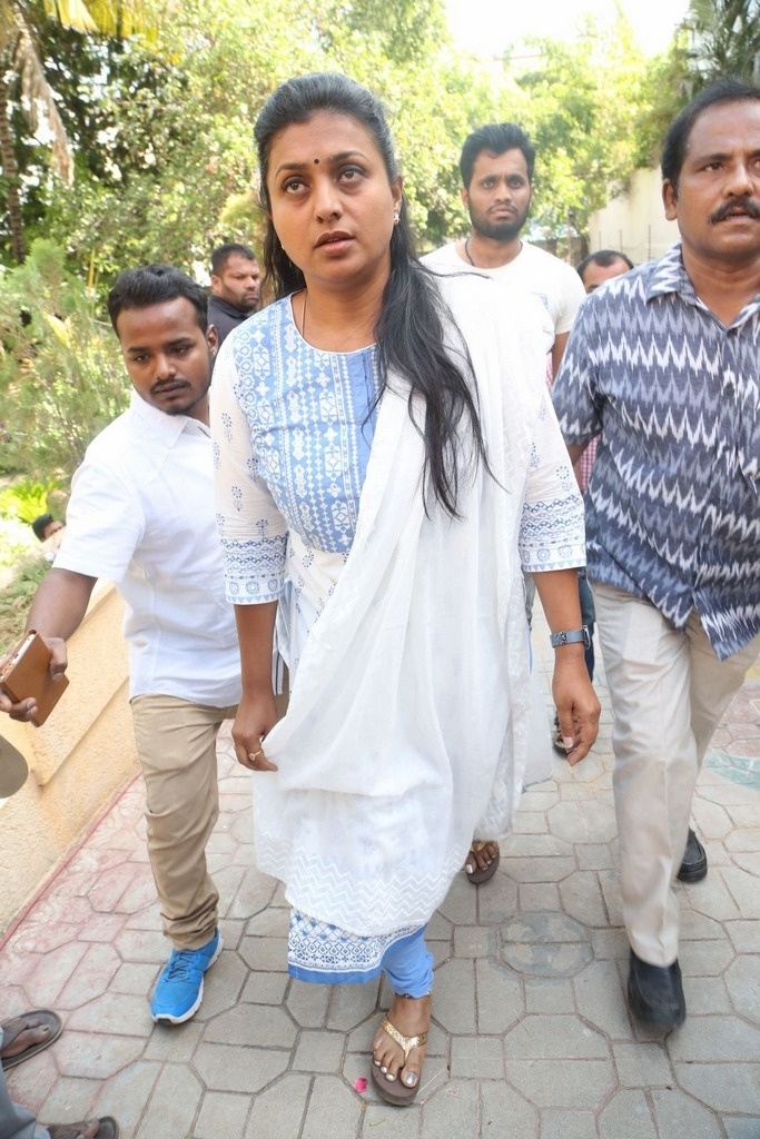 Dasari Narayana Rao Condolences Photos 5 - 64 / 127 photos