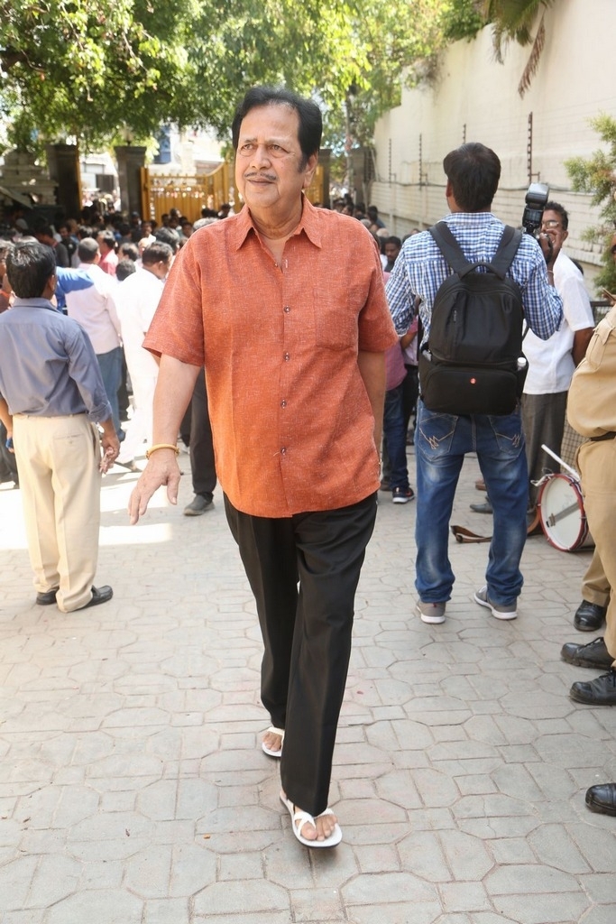 Dasari Narayana Rao Condolences Photos 5 - 88 / 127 photos