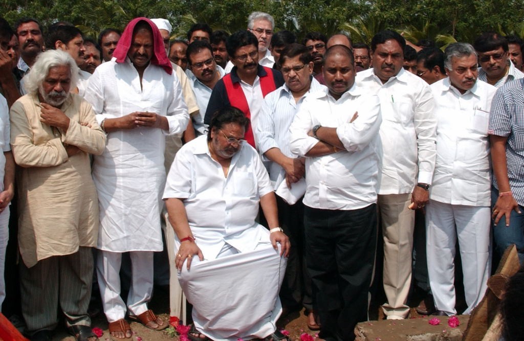 Dasari Padma Funeral Photos - 1 / 61 photos