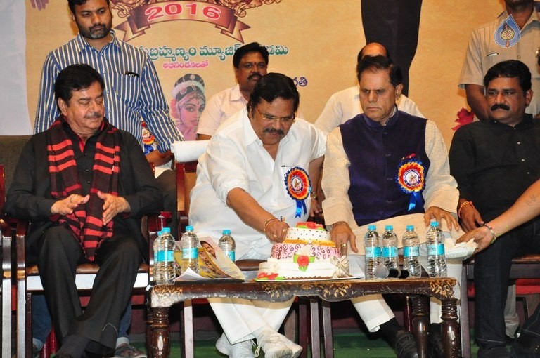 Dasari Sruthilaya Swarna Kankanam Award Presentation - 29 / 70 photos