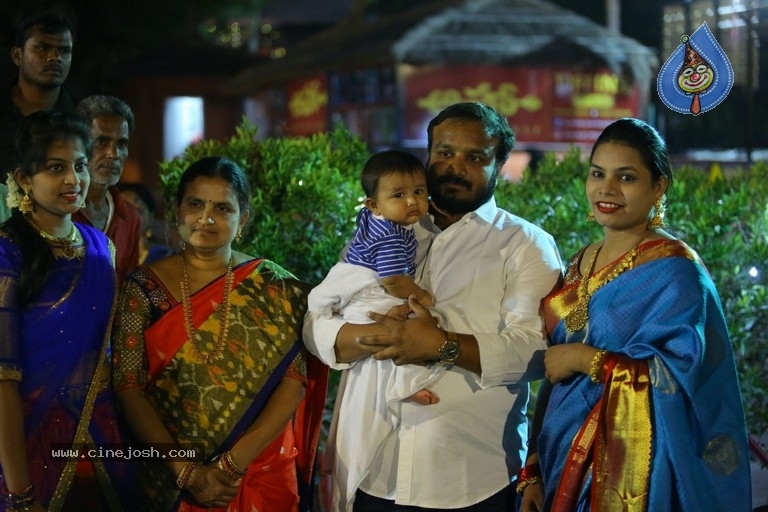 Deepthi Mamidi Organised Bathukamma Celebrations at Madhapur - 18 / 38 photos