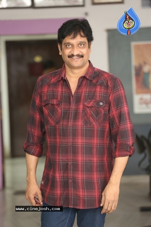 Devi Prasad Interview Photos - 24 / 34 photos