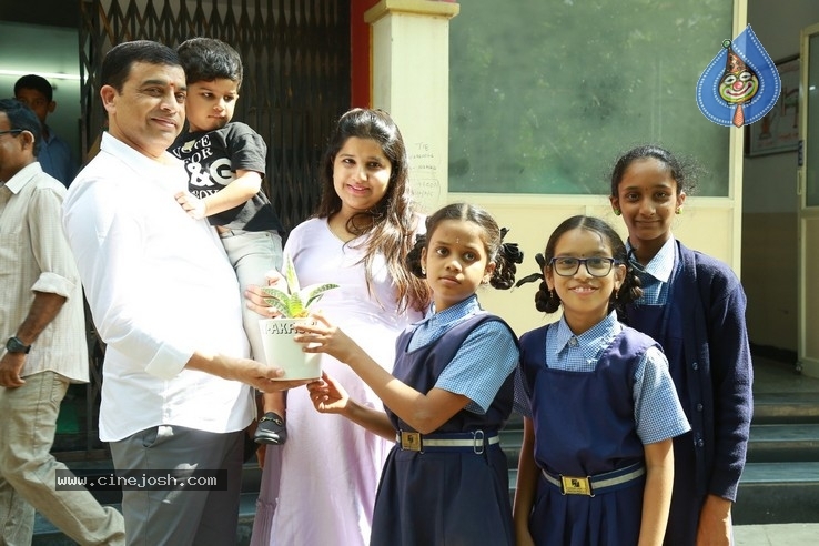 Dil Raju Celebrates His Birthday With Kids At Ashray Akruthi - 17 / 42 photos