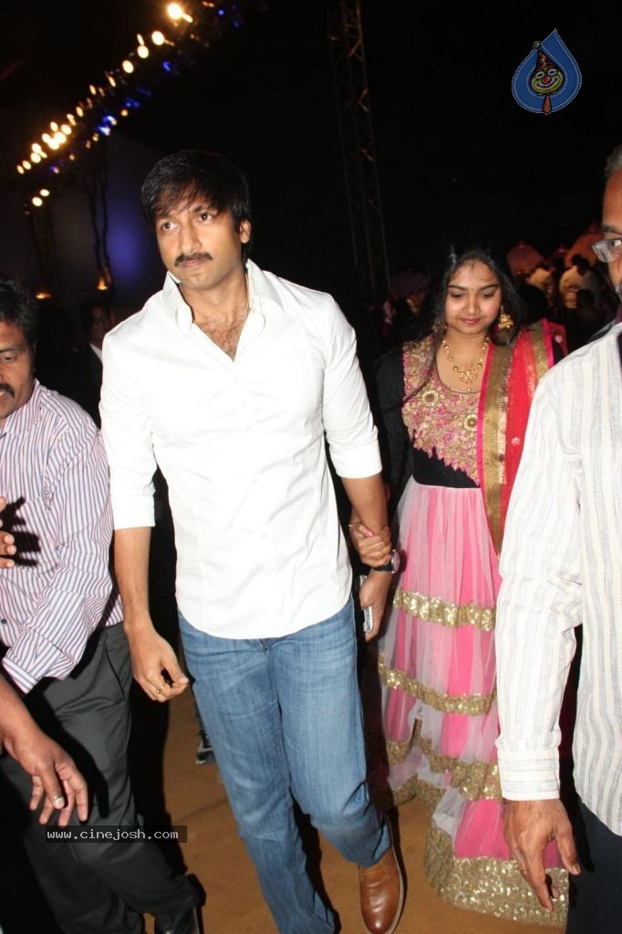 Dil Raju Daughter Hanshitha Engagement 03 - 125 / 336 photos