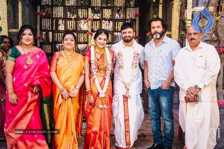 Director Anand Shankar Weds Divyanka Photos - 5 / 6 photos