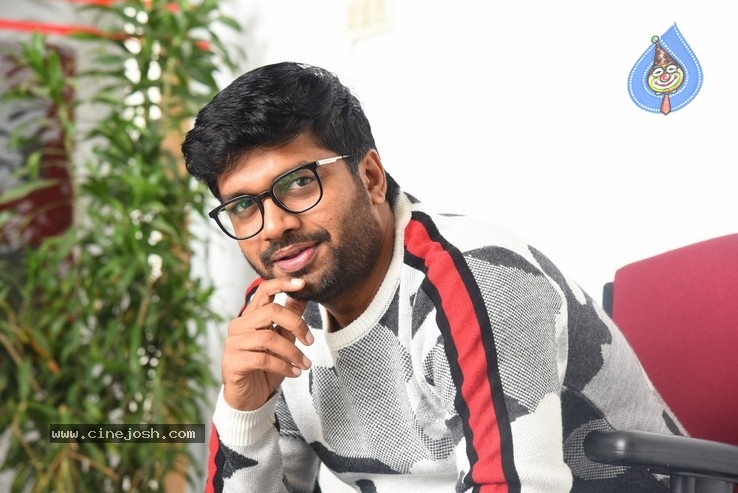 Director  Anil Ravipudi Photos - 16 / 35 photos