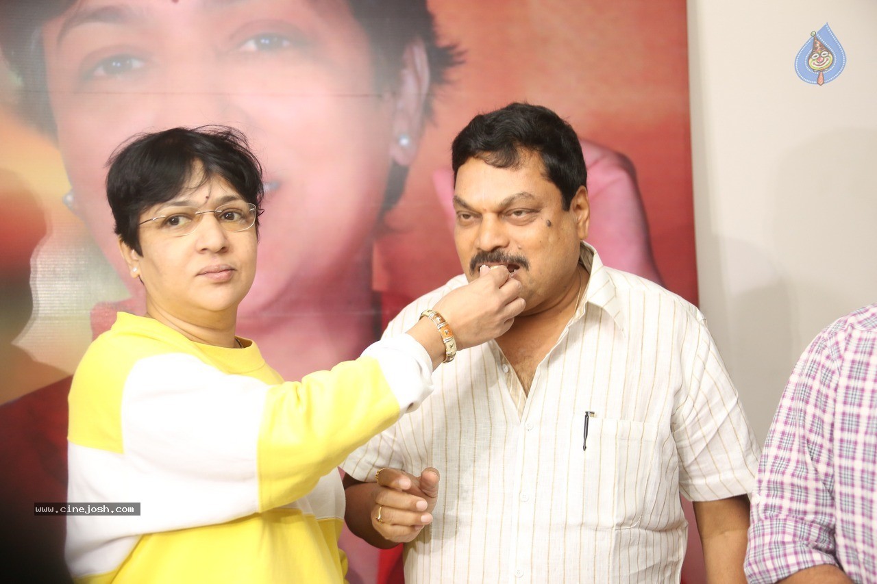 Director B Jaya Bday Celebrations - 20 / 159 photos