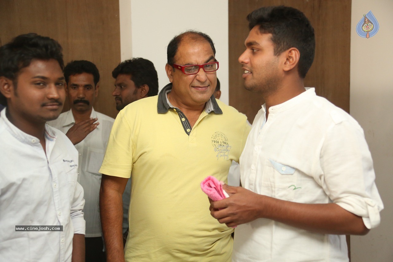 Director B Jaya Bday Celebrations - 22 / 159 photos