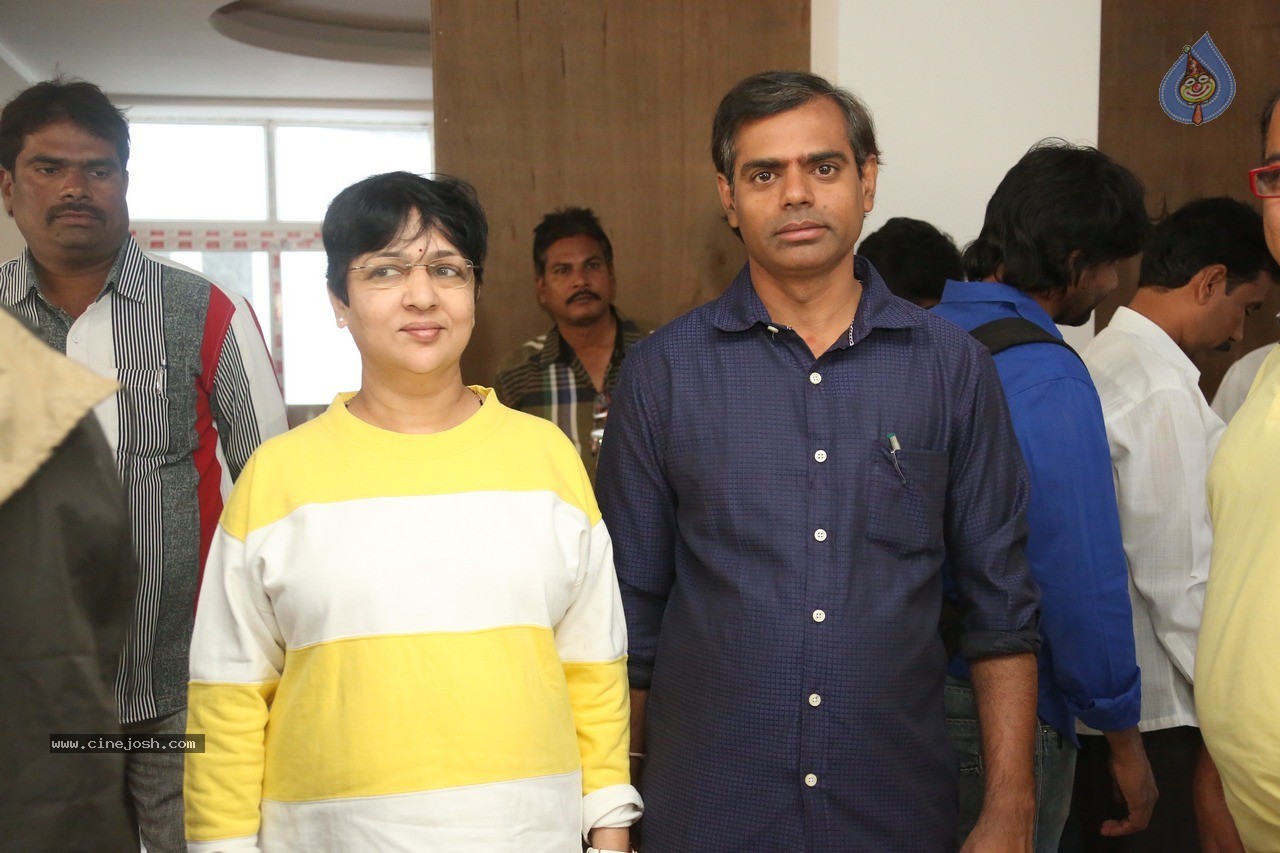 Director B Jaya Bday Celebrations - 50 / 159 photos