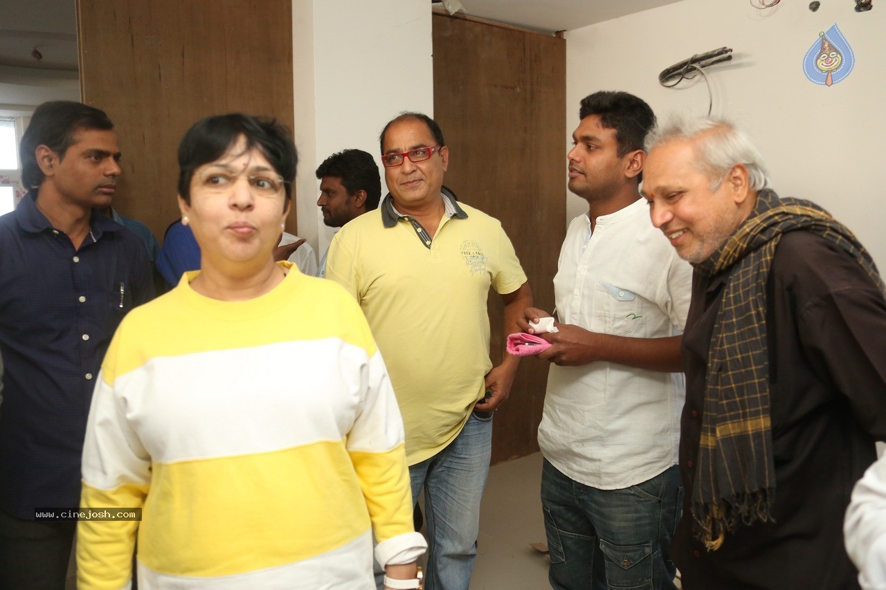 Director B Jaya Bday Celebrations - 90 / 159 photos