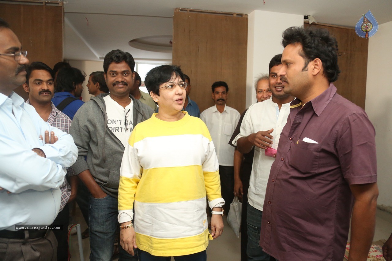 Director B Jaya Bday Celebrations - 137 / 159 photos