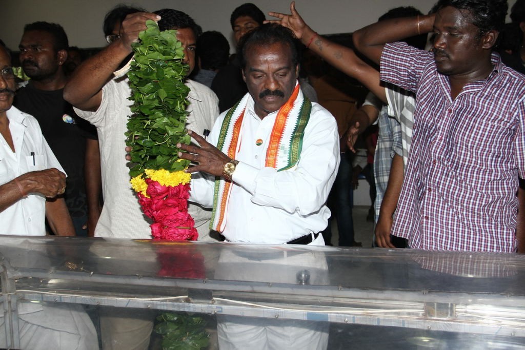Director Balu Mahendra Condolence Photos - 72 / 203 photos