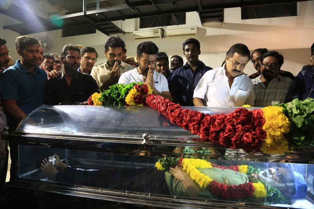Director Balu Mahendra Condolence Photos - 141 / 203 photos
