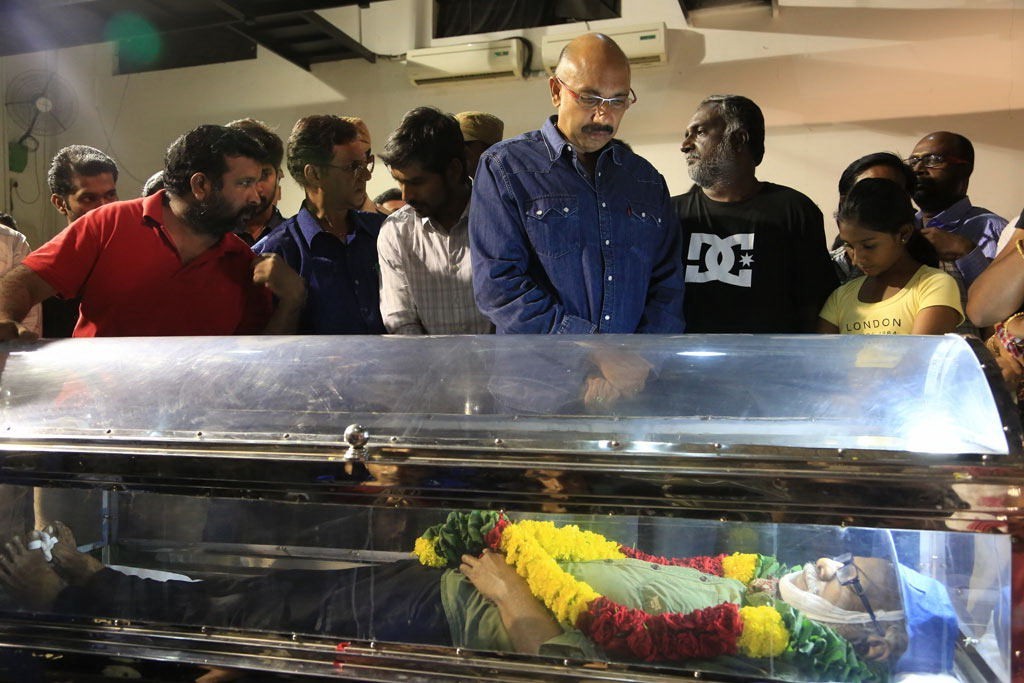 Director Balu Mahendra Condolence Photos - 171 / 203 photos