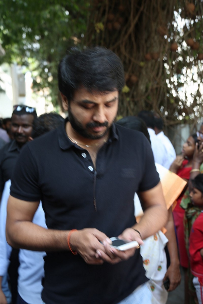 Director K Balachander Condolences Photos - 45 / 255 photos